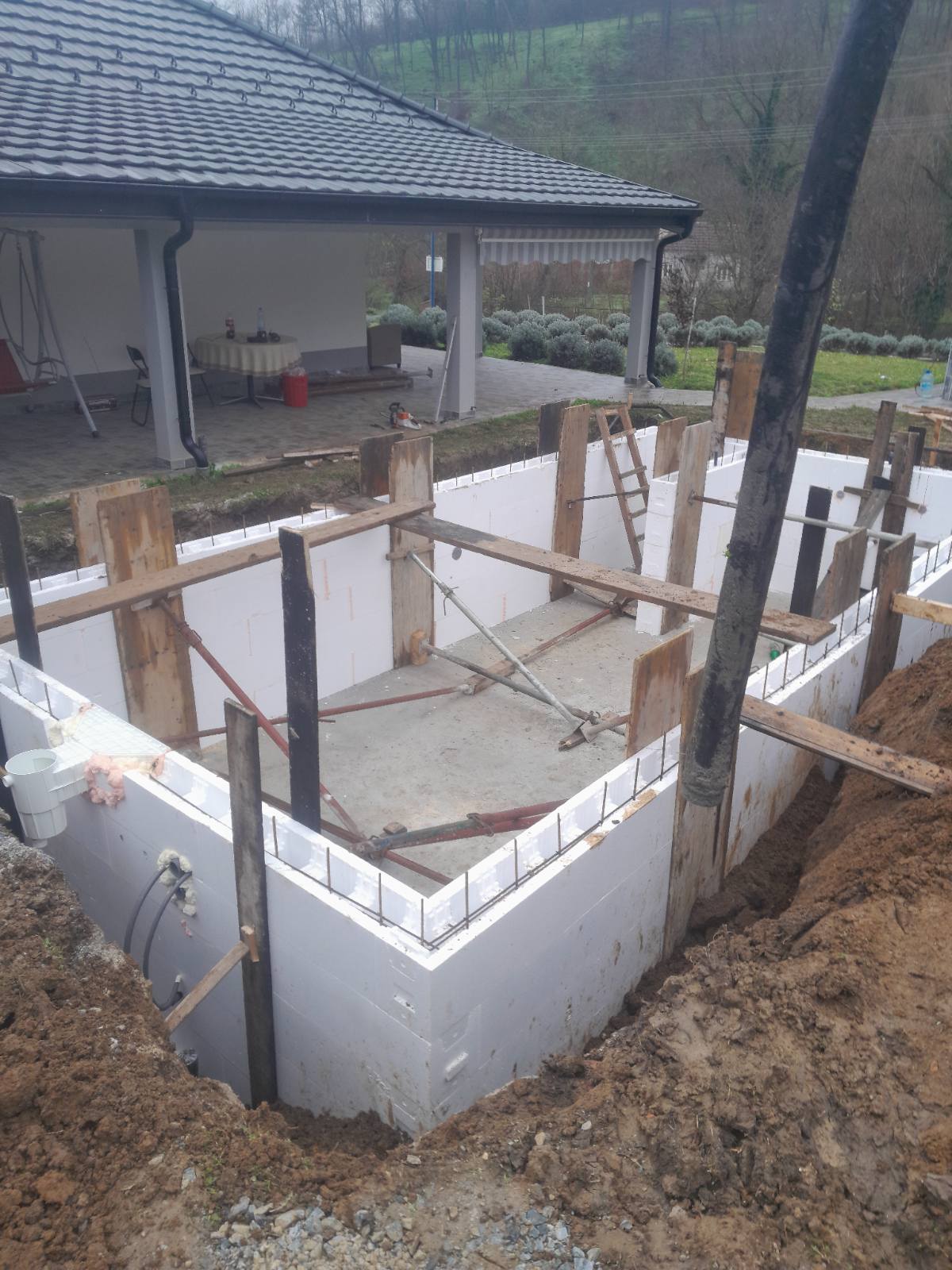 STIROPOR BLOK ZA BAZENE 1000 X 300 X 250 - Image 2